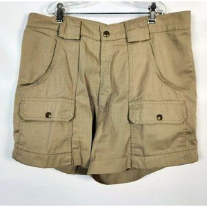 Woman's REI Walking Hiking Cargo Shorts Pockets 4" Inseam L 12-14 (mislabeled)